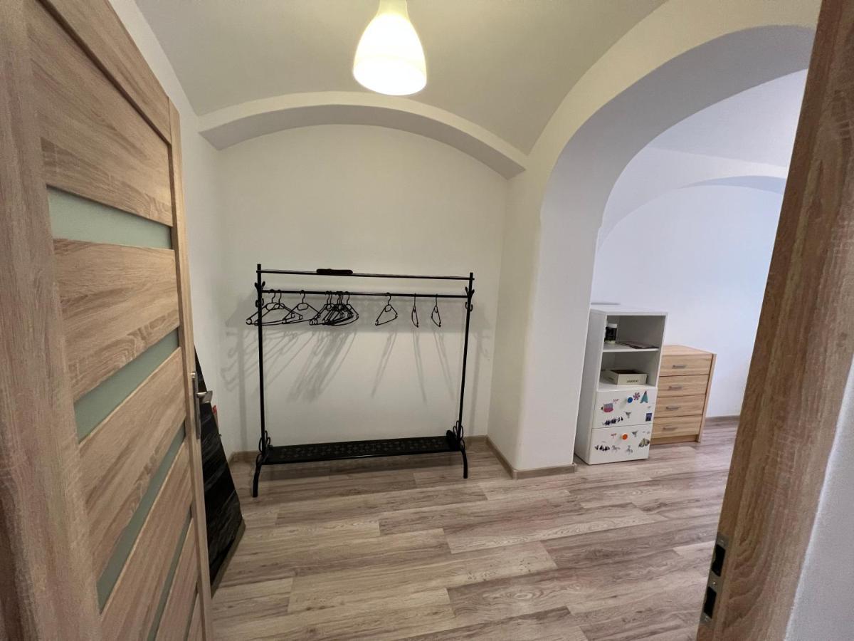 Apartament 3 Pokojowy Z Parkingiem Apartment Zabkowice Slaskie Exterior photo